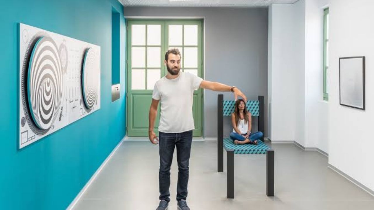 Museum of Illusions Online Booking
