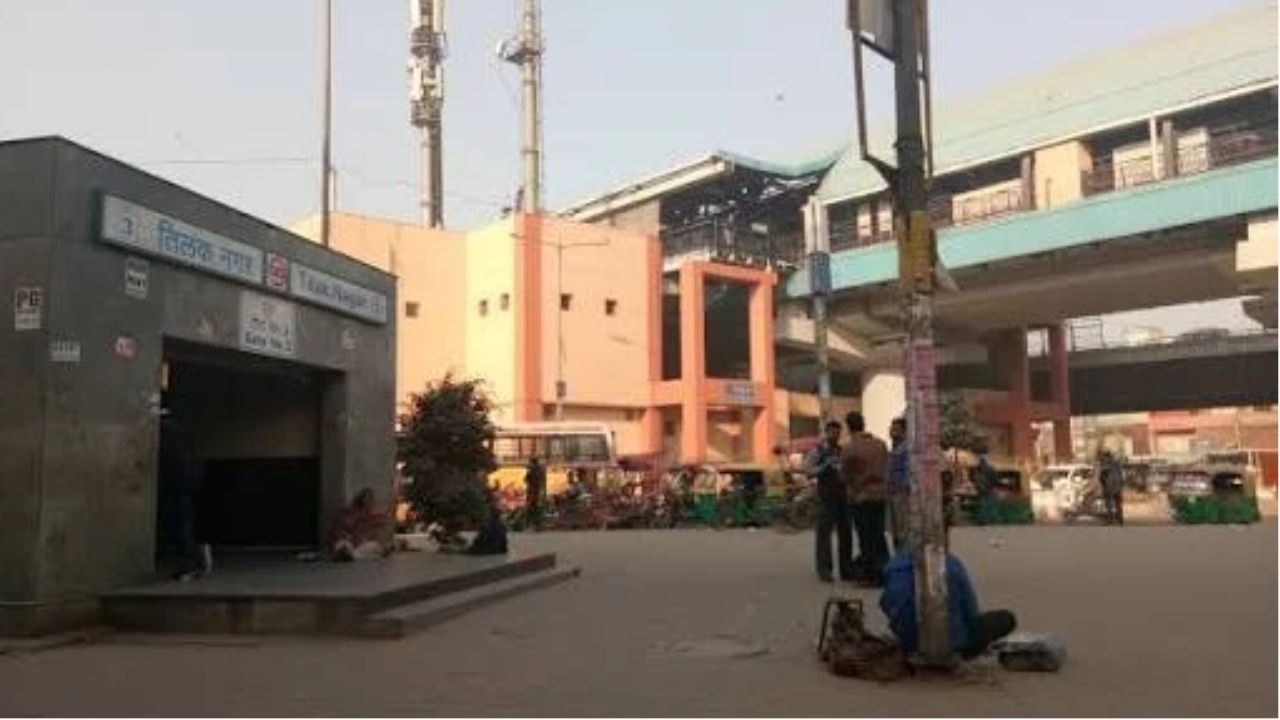 Kamla Nagar Market Nearest Metro